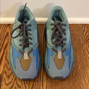 Yeezy Kids Sneakers in Blue and Brown